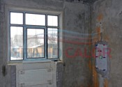 Встроенный душевой бокс Hansgrohe и радиатор