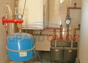 Конденсационный котел Logamax plus GB112-29 кВт и бойлер косвенного нагрева Logalux SU200 Buderus